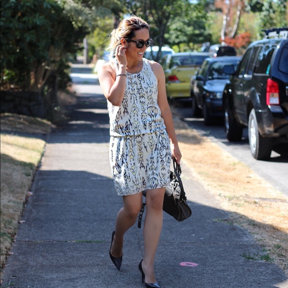 Waverly Grey Midi Abstract Print Silk  Dress - Picture 4 of 8